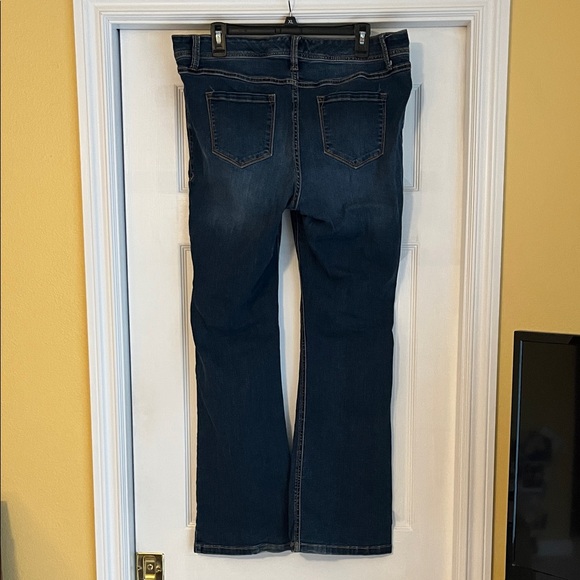 Torrid Luxe Slim Bootcut Jeans - Picture 3 of 5